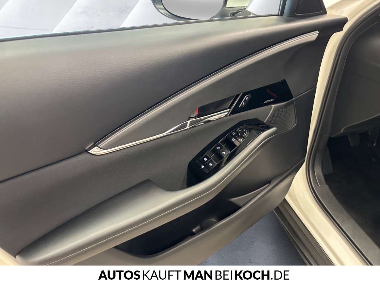 Fahrzeugbild eines Mazda CX-30