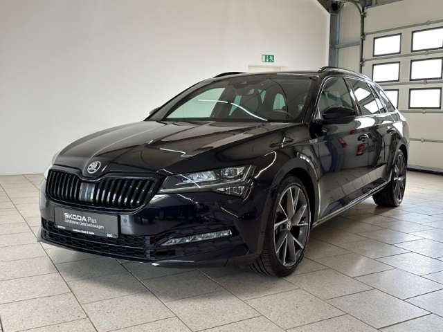 Fahrzeugbild eines Skoda Superb