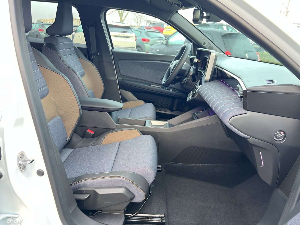 Fahrzeugbild eines Renault 5 E-TECH