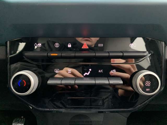 Fahrzeugbild eines Dacia Spring