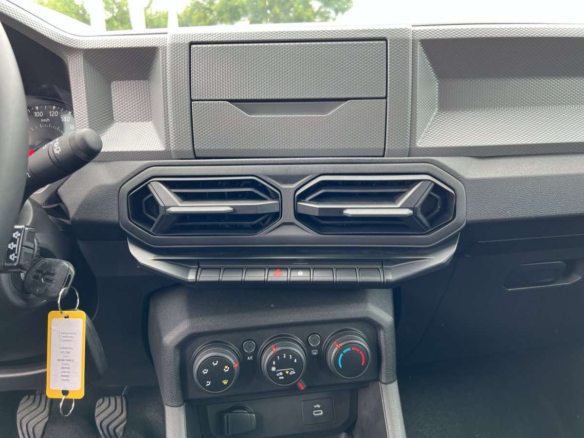 Fahrzeugbild eines Dacia Duster