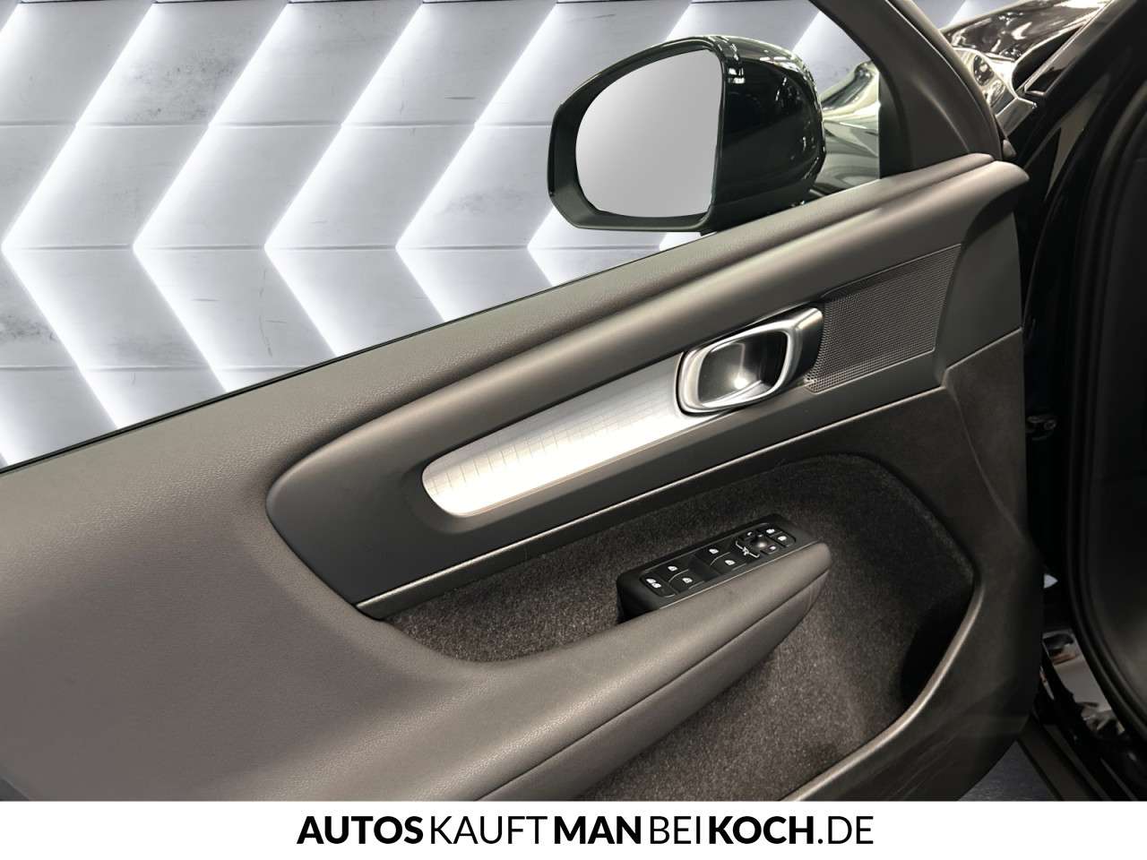 Fahrzeugbild eines Volvo XC40