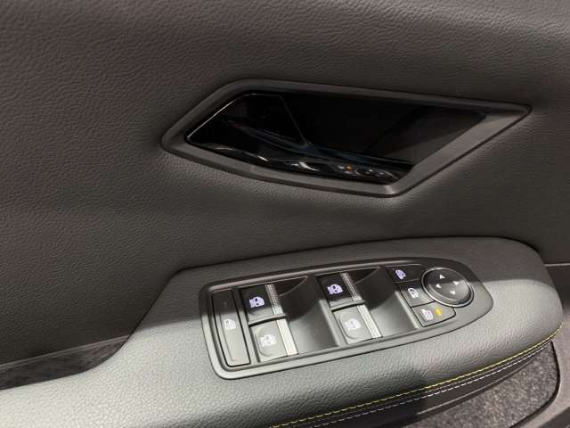 Fahrzeugbild eines Renault Scenic E-TECH