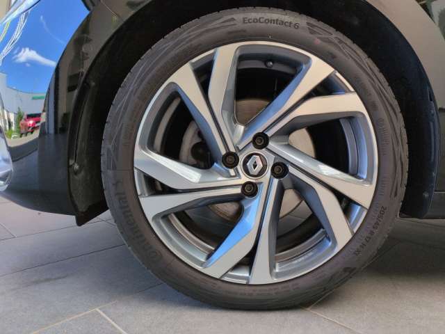 Fahrzeugbild eines Renault Clio
