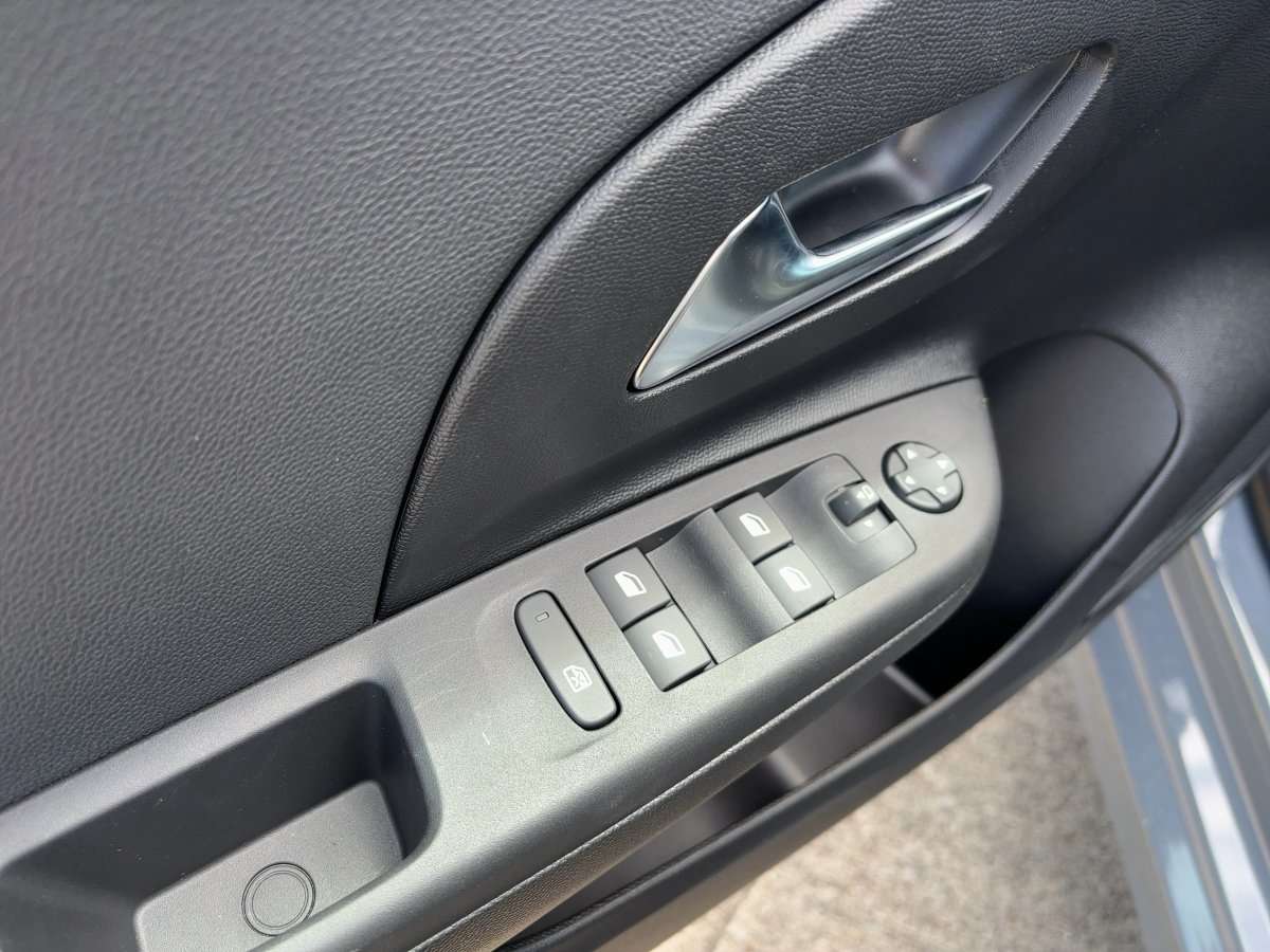 Fahrzeugbild eines Opel Corsa