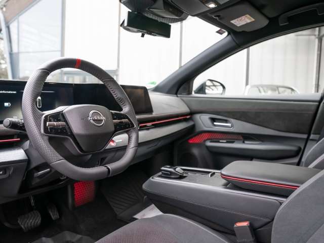 Fahrzeugbild eines Nissan Ariya