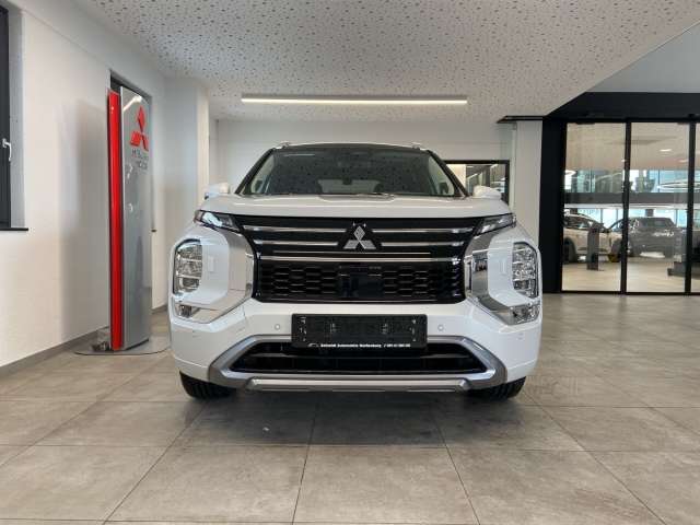 Fahrzeugbild eines Mitsubishi Outlander