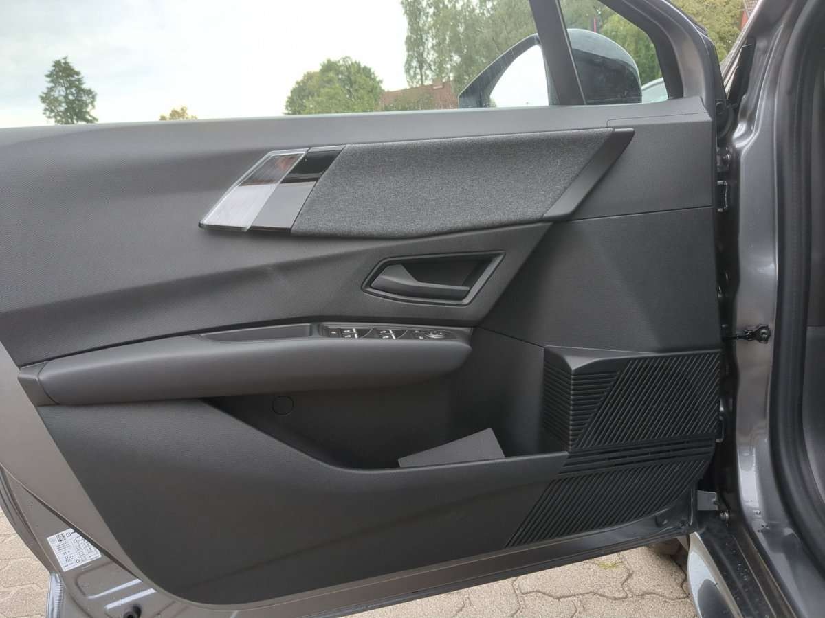 Fahrzeugbild eines Renault Clio