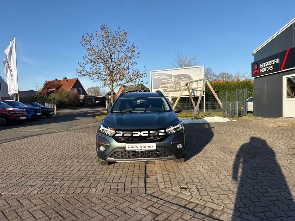 Fahrzeugbild eines Dacia Jogger