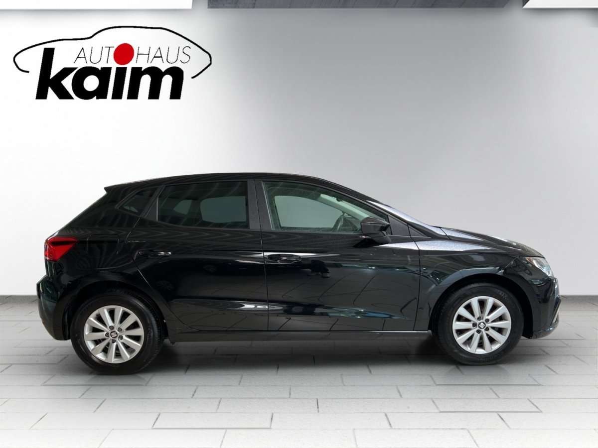 Fahrzeugbild eines SEAT Ibiza