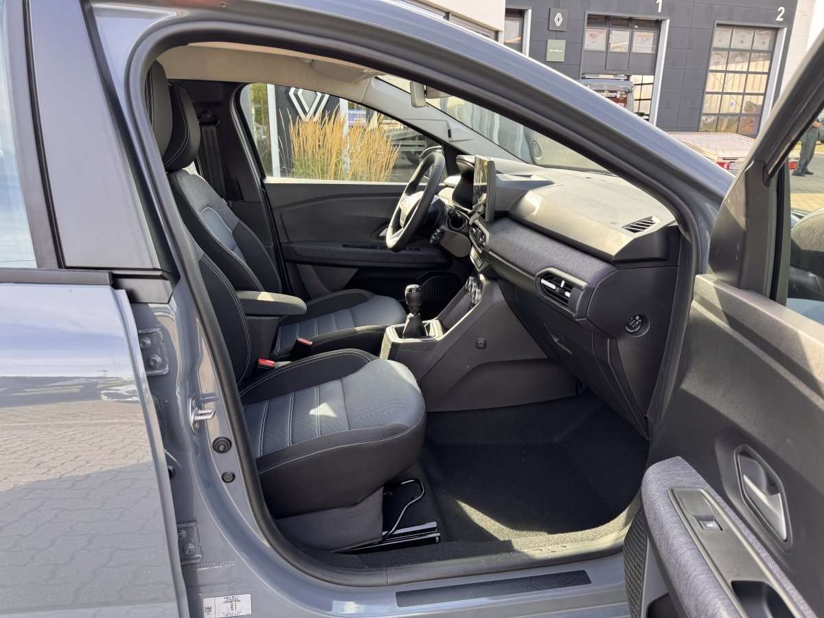 Fahrzeugbild eines Dacia Sandero