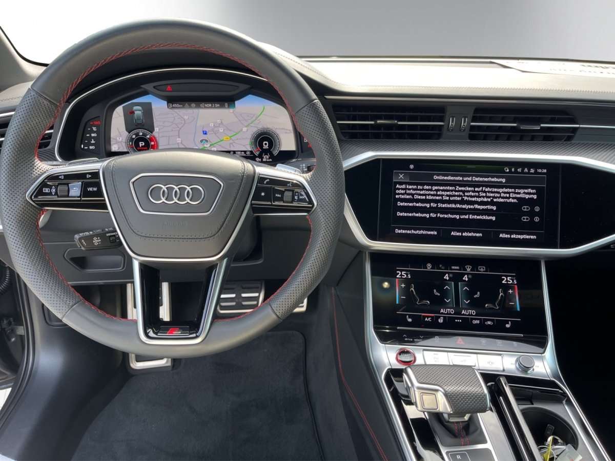 Fahrzeugbild eines Audi S6