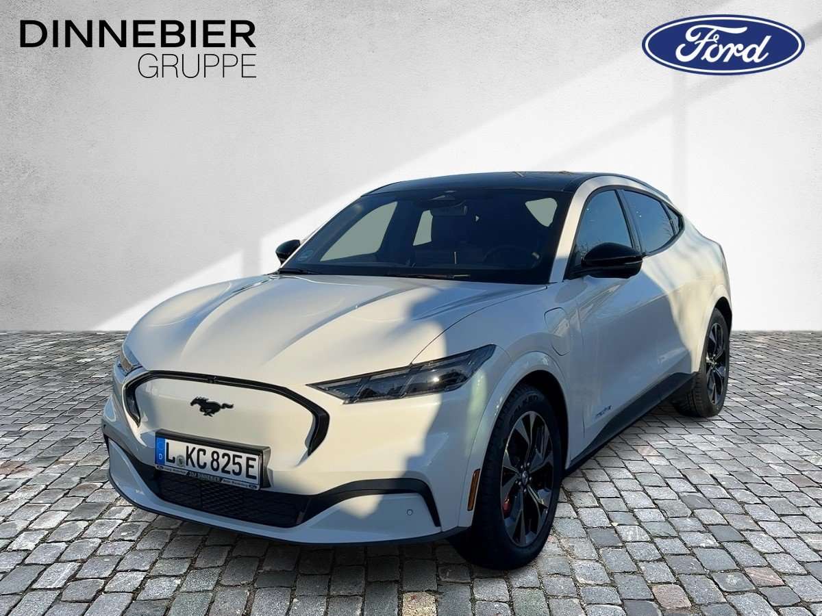 Fahrzeugbild eines Ford Mustang Mach-E