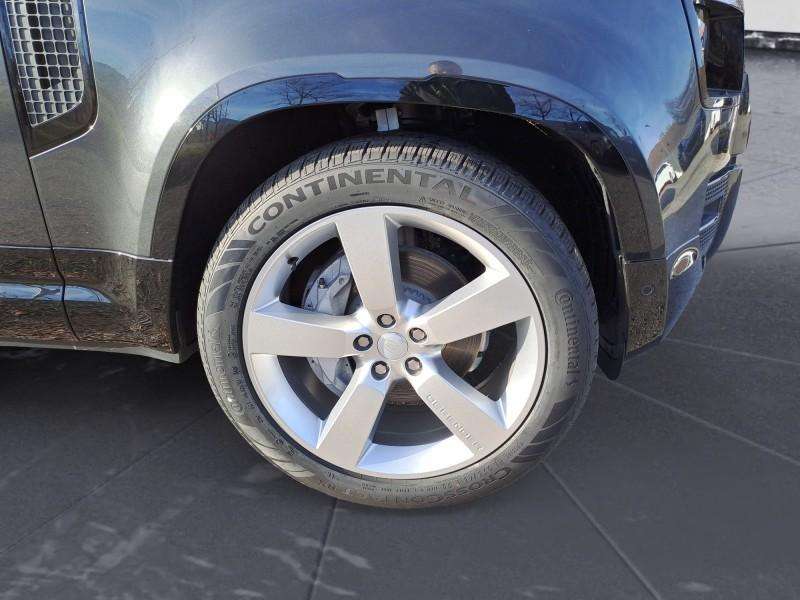 Fahrzeugbild eines Land Rover Defender