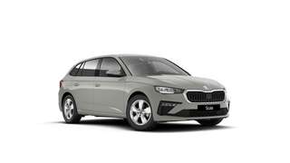 Schräge Frontansicht auf einen Skoda Scala , freigestellt