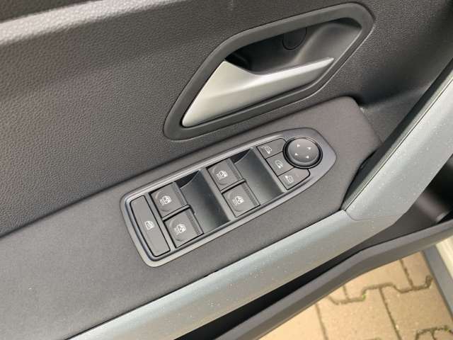 Fahrzeugbild eines Dacia Duster