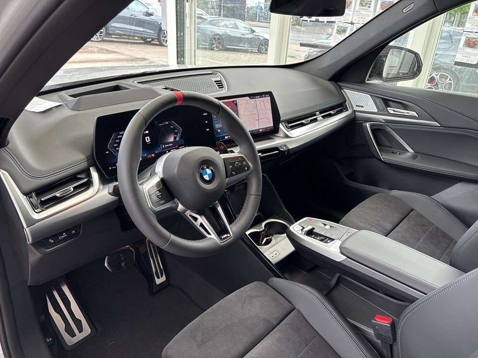 Fahrzeugbild eines BMW X1