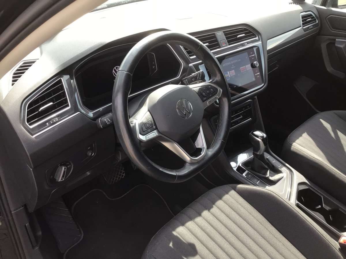 Fahrzeugbild eines Volkswagen Tiguan Allspace
