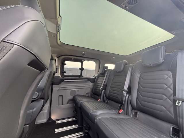 Fahrzeugbild eines Ford Tourneo Custom