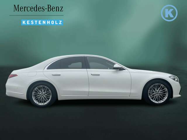 Fahrzeugbild eines Mercedes-Benz S-Klasse