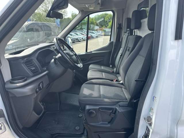 Fahrzeugbild eines Ford Transit