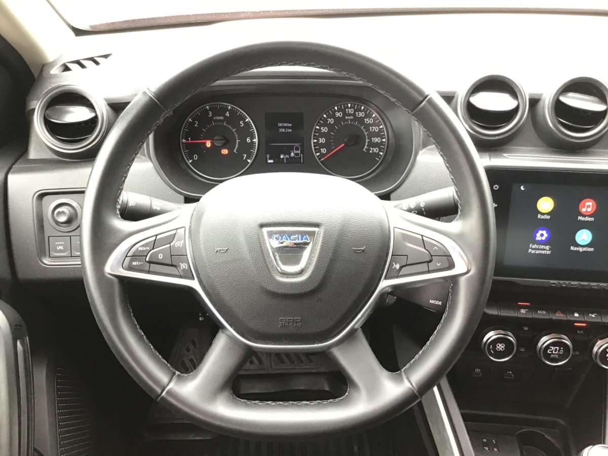 Fahrzeugbild eines Dacia Duster