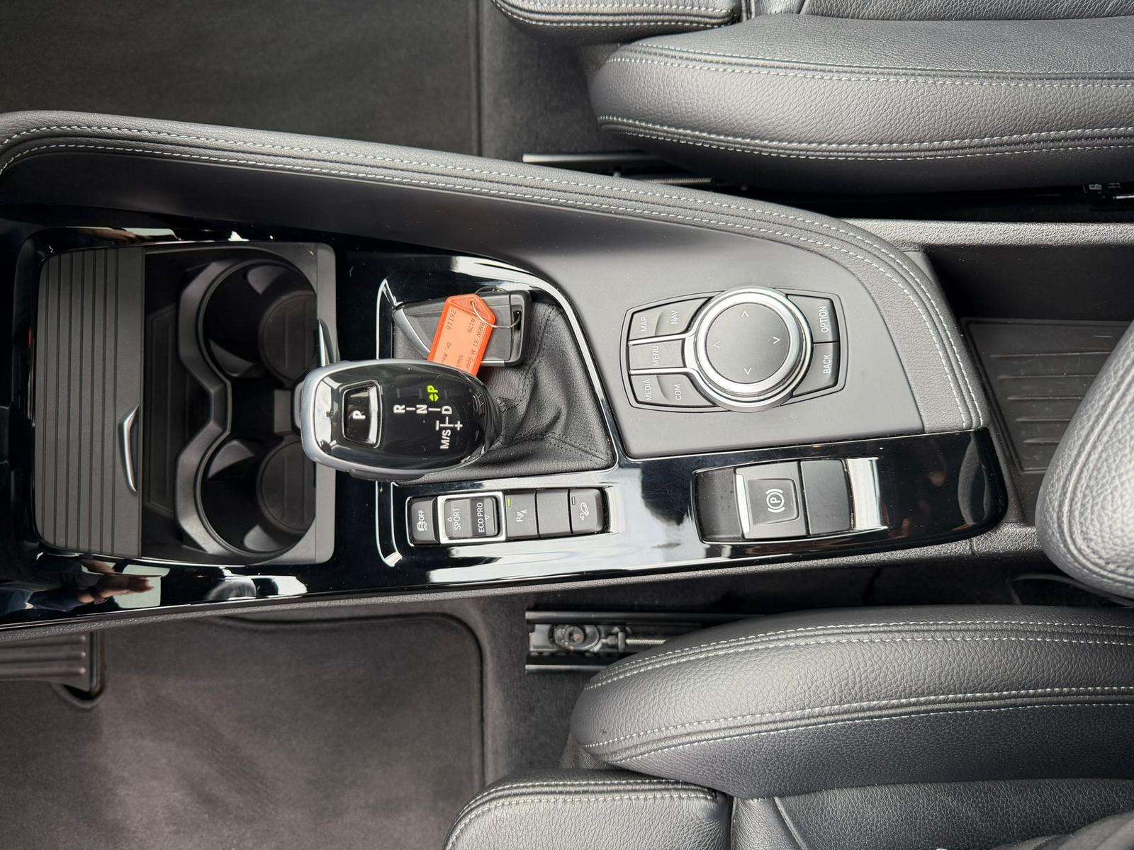 Fahrzeugbild eines BMW X1