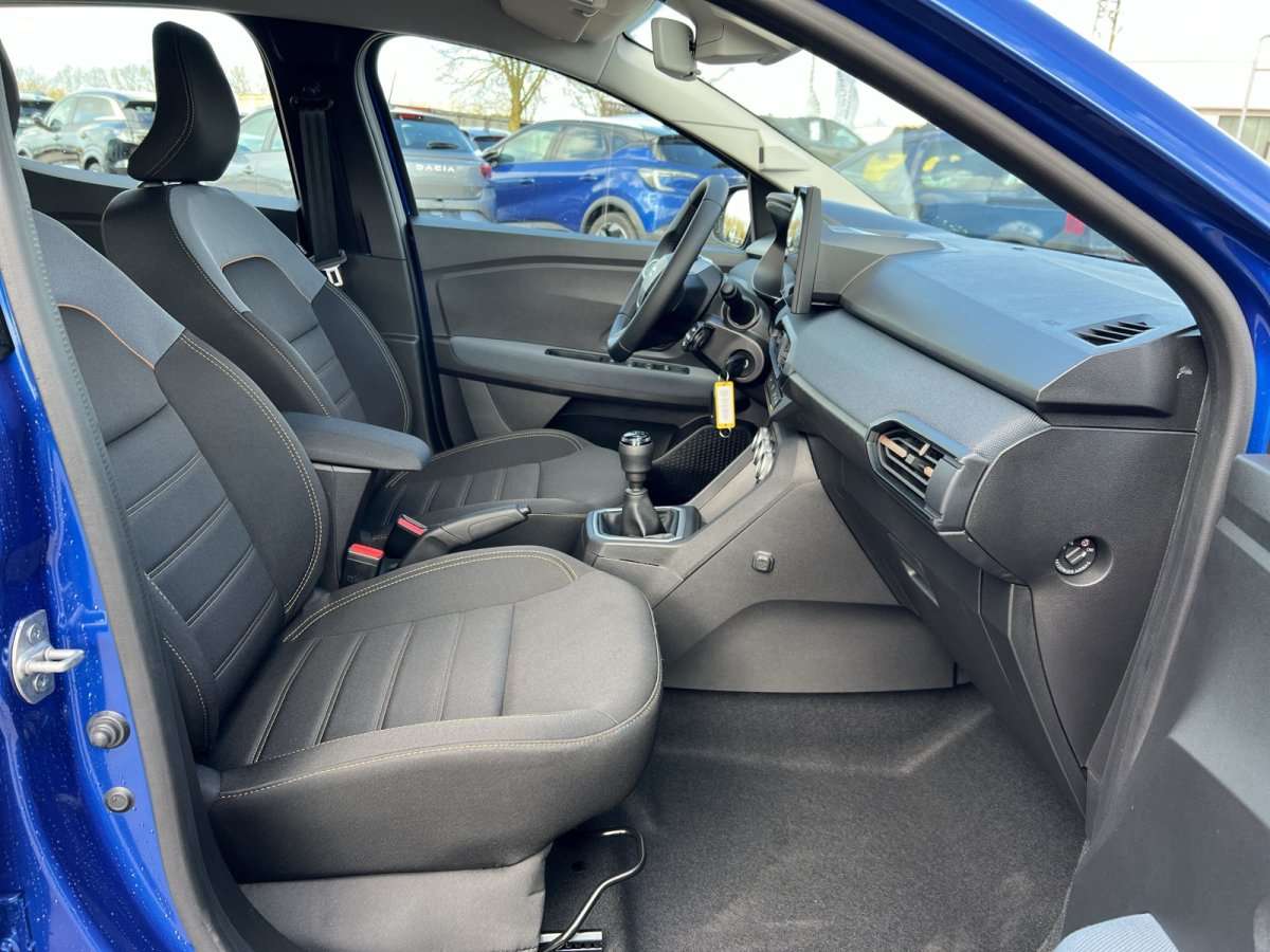 Fahrzeugbild eines Dacia Sandero