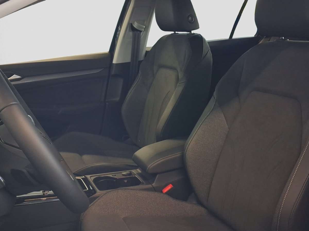 Fahrzeugbild eines Volkswagen Golf