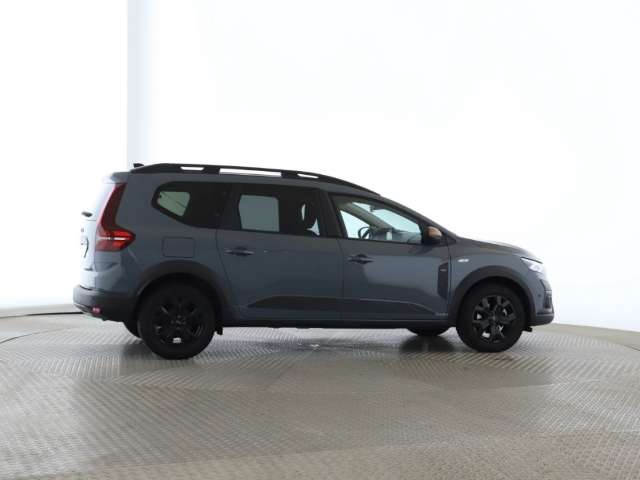 Fahrzeugbild eines Dacia Jogger
