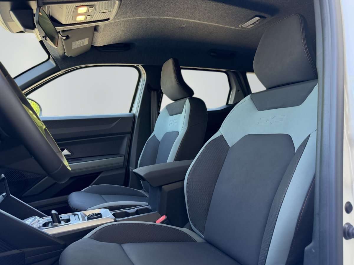 Fahrzeugbild eines Dacia Duster