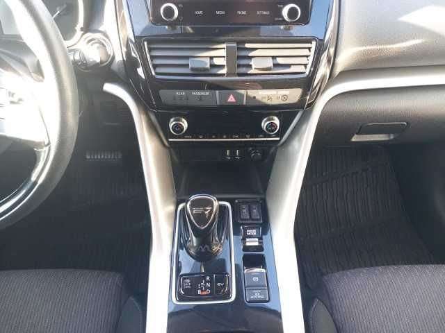 Fahrzeugbild eines Mitsubishi Eclipse Cross