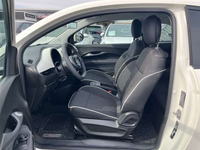 Fahrzeugbild eines Fiat 500