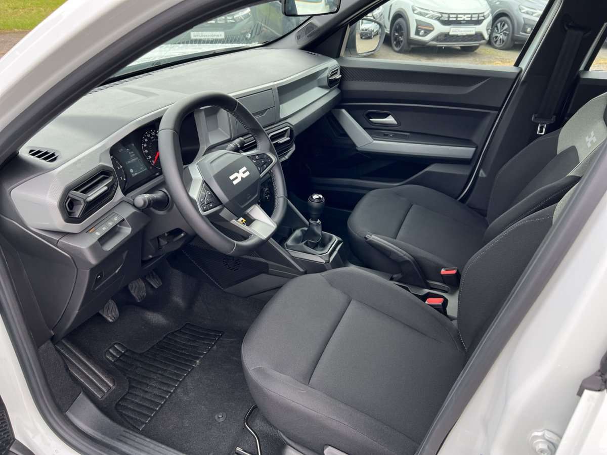 Fahrzeugbild eines Dacia Duster