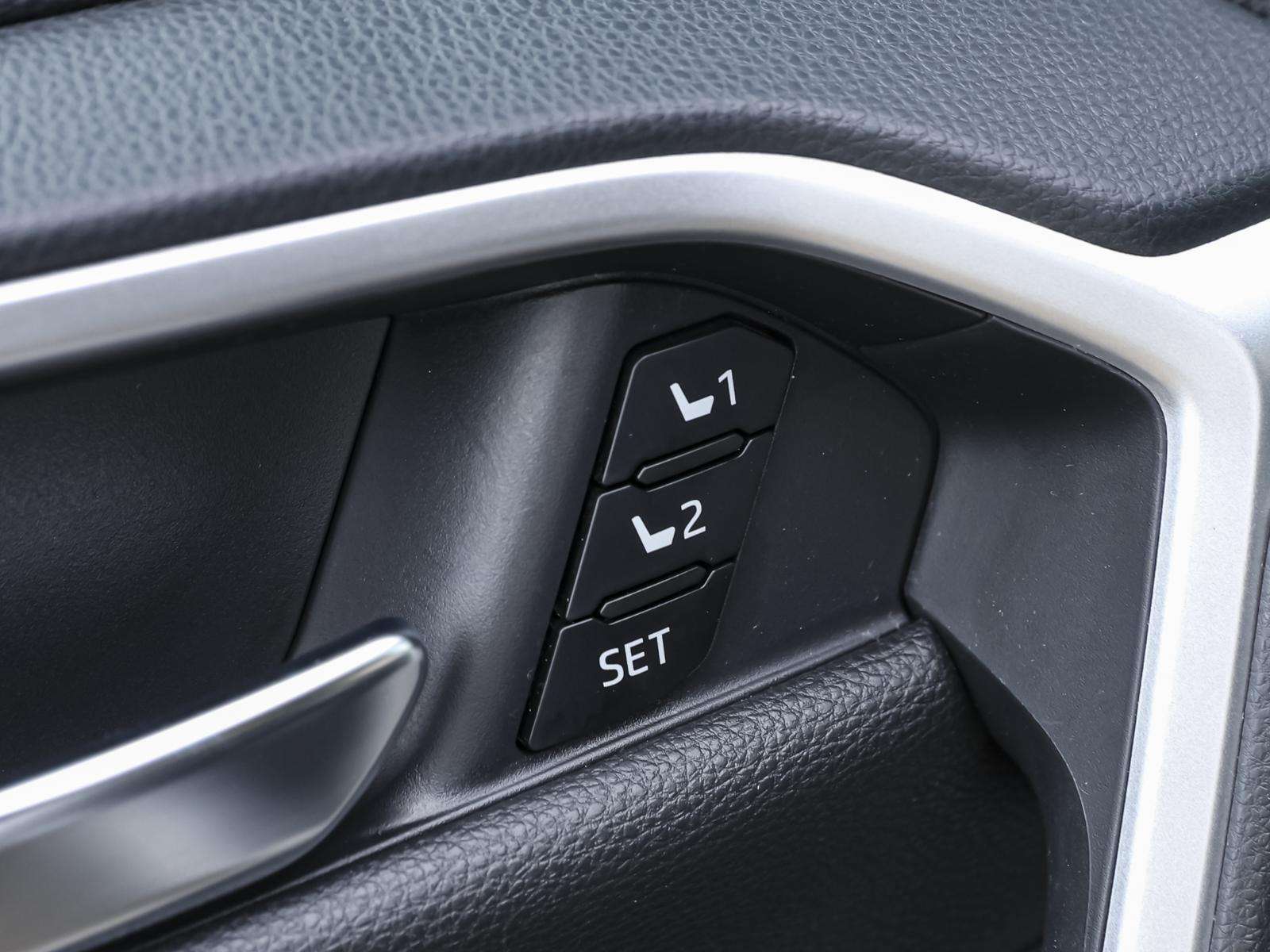 Fahrzeugbild eines Toyota RAV4