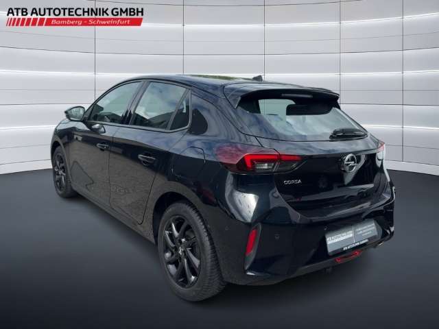 Fahrzeugbild eines Opel Corsa
