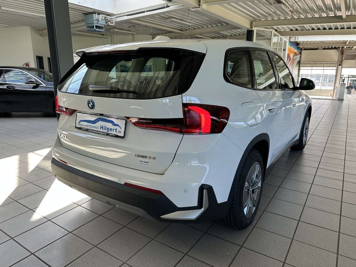 Fahrzeugbild eines BMW iX1