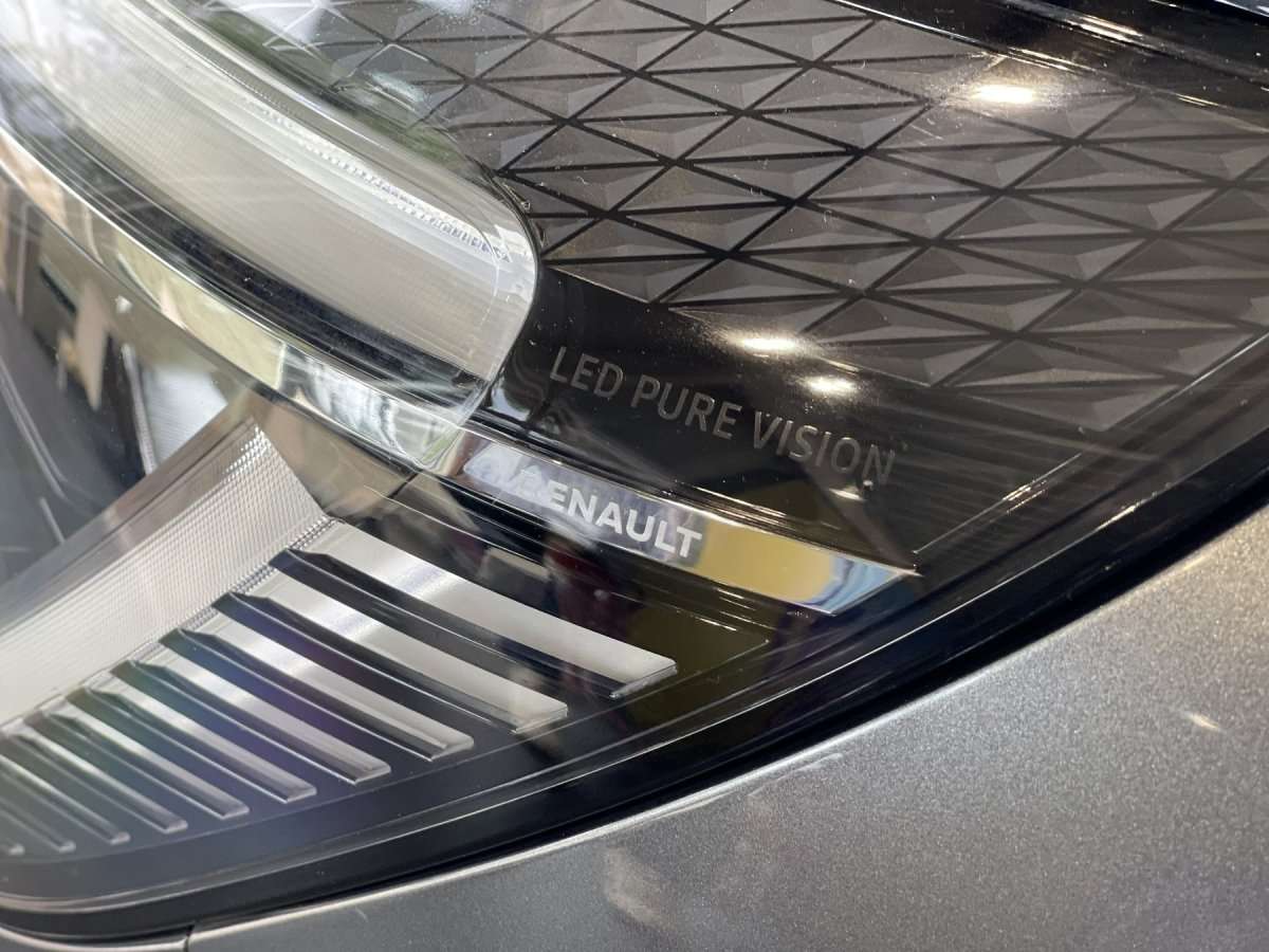Fahrzeugbild eines Renault Clio