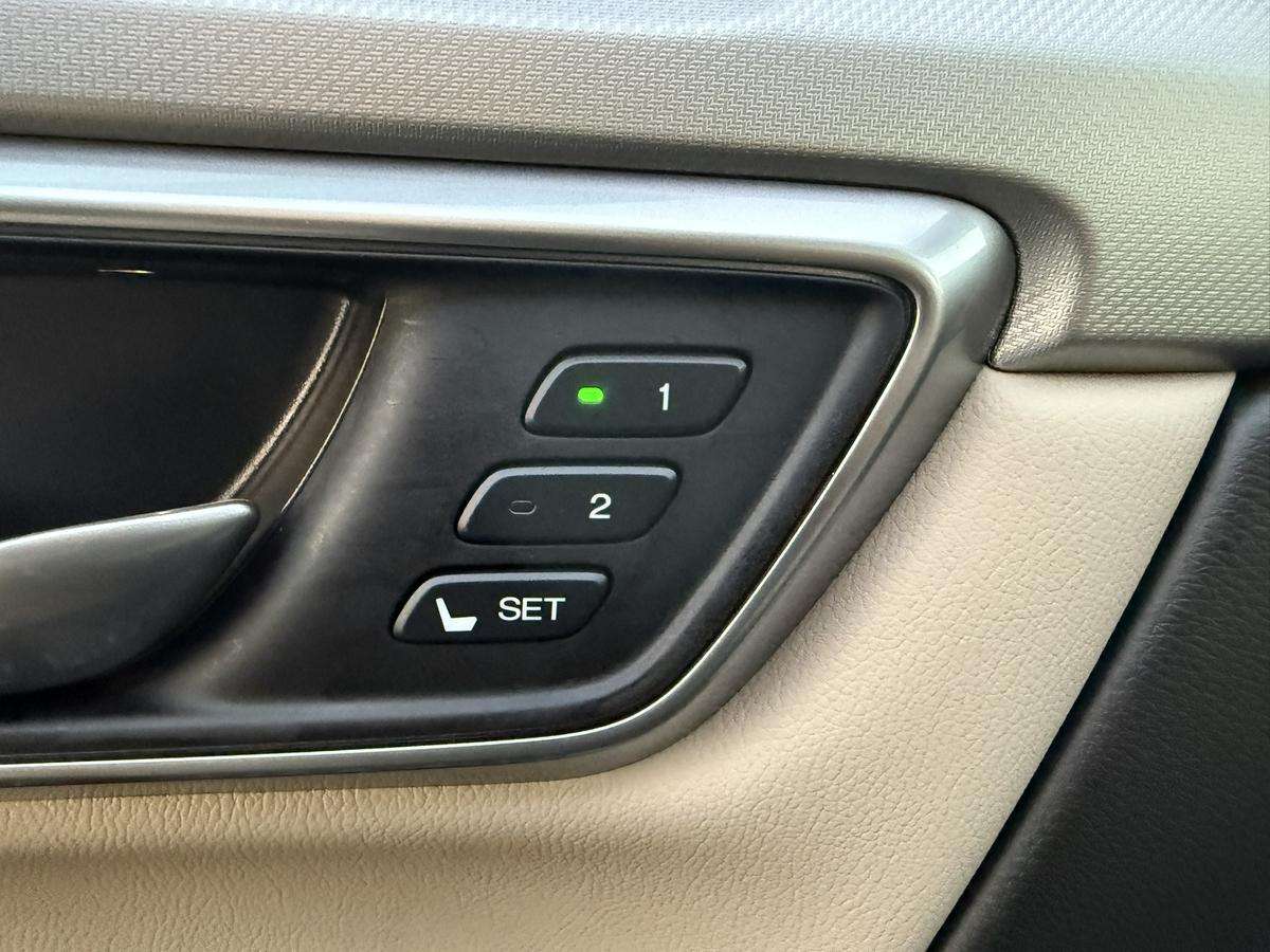 Fahrzeugbild eines Honda CR-V