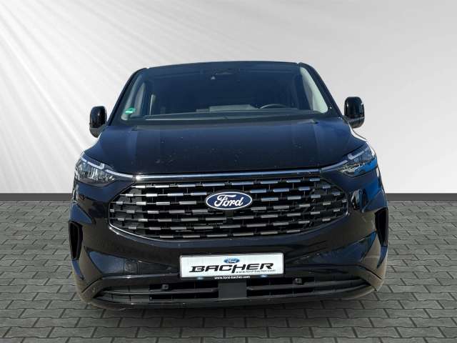 Fahrzeugbild eines Ford Tourneo Custom