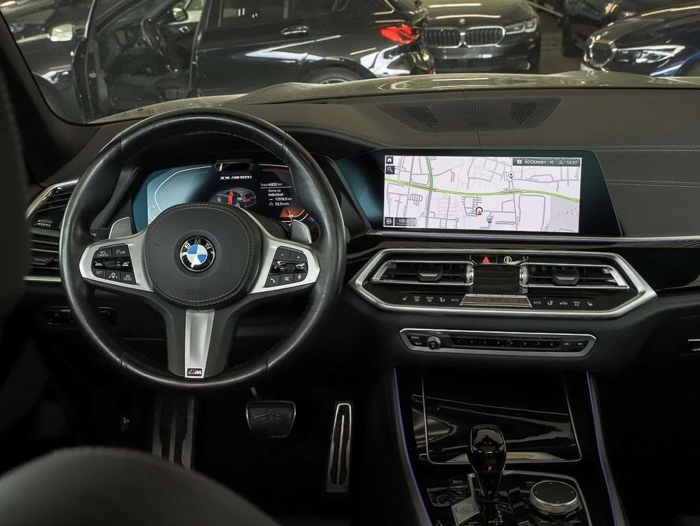 Fahrzeugbild eines BMW X5