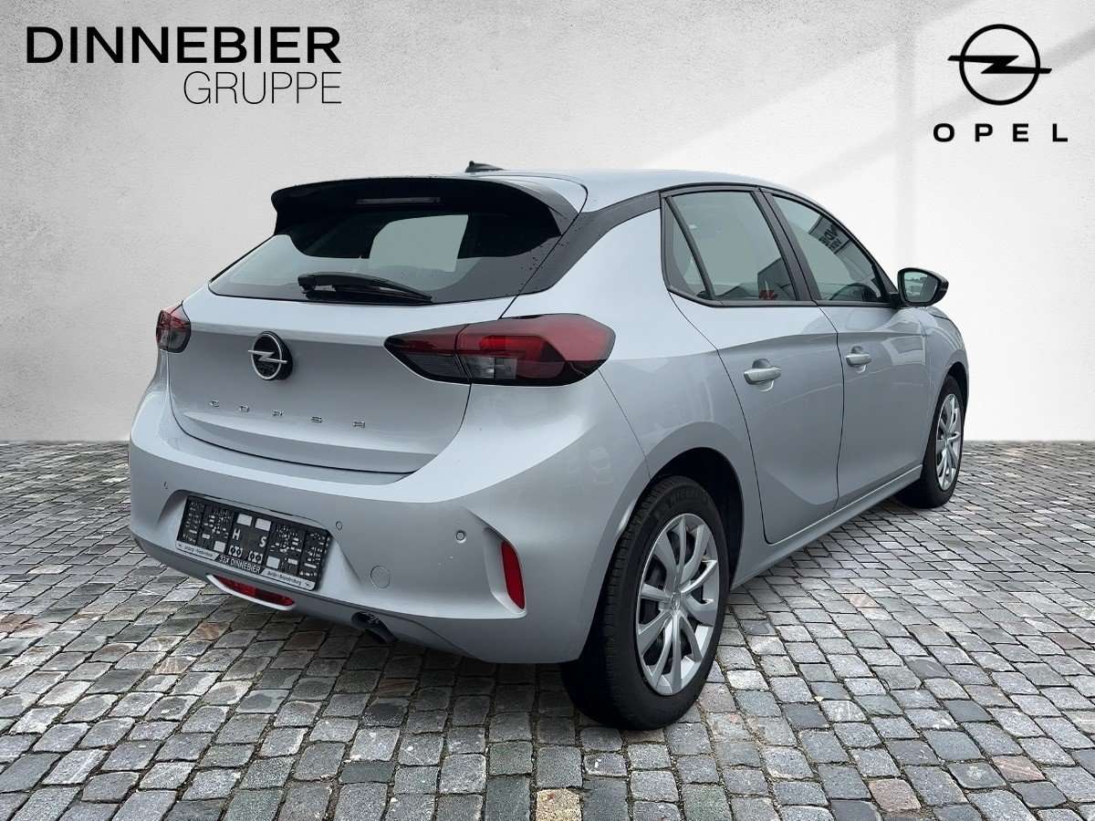 Fahrzeugbild eines Opel Corsa