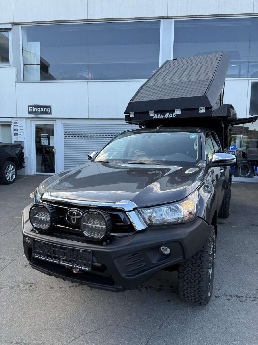Fahrzeugbild eines Toyota Hilux