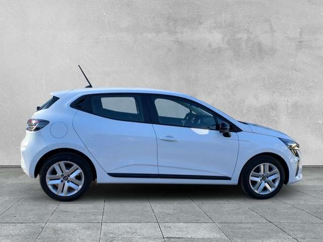 Fahrzeugbild eines Renault Clio