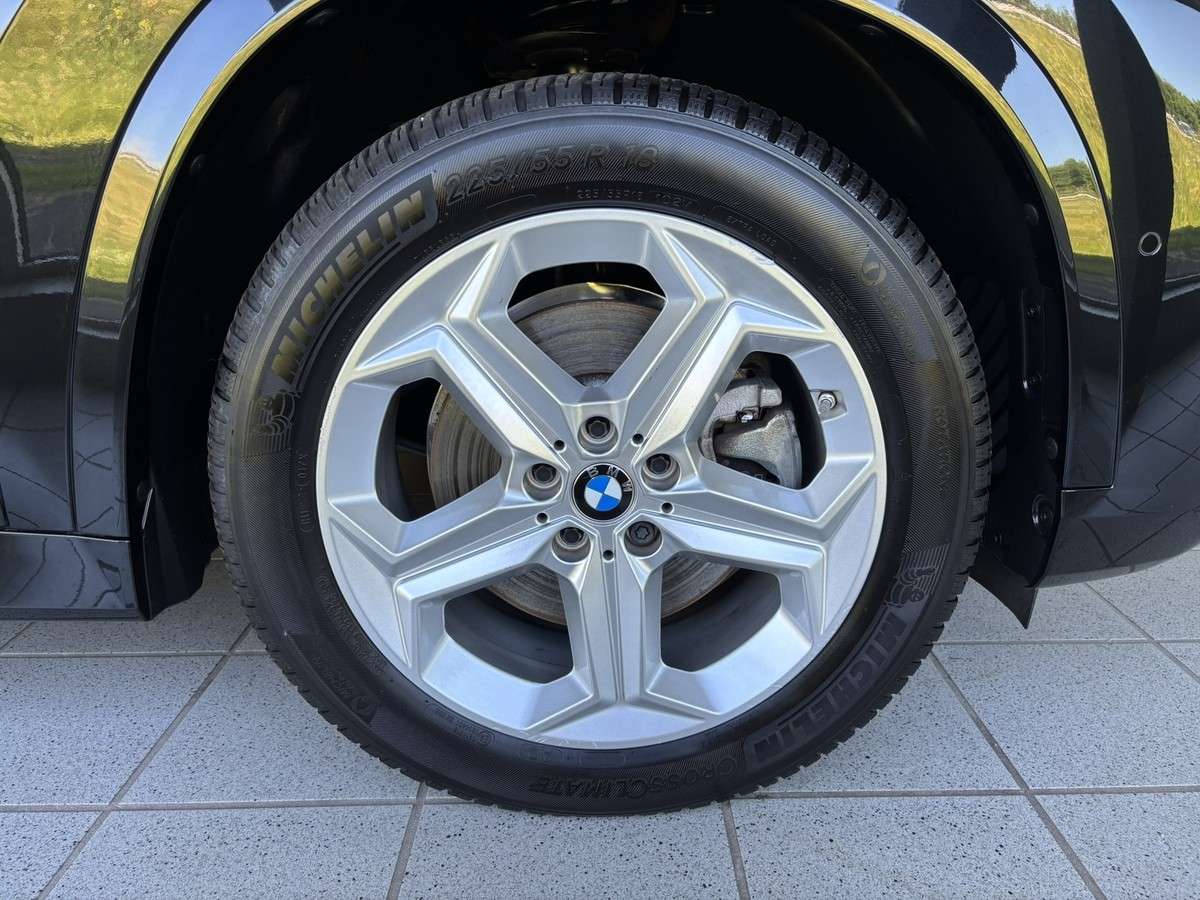 Fahrzeugbild eines BMW X1