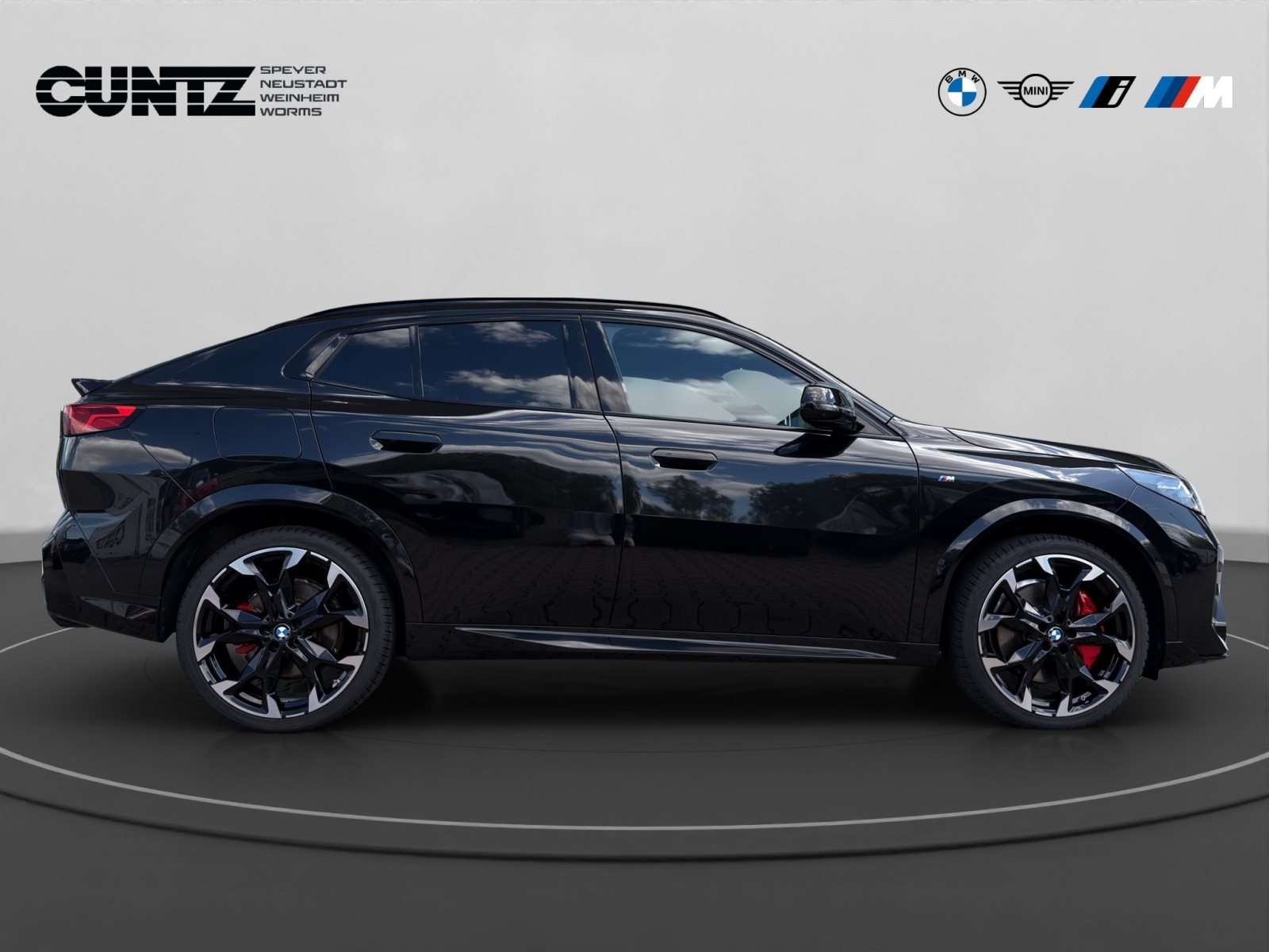 Fahrzeugbild eines BMW X2