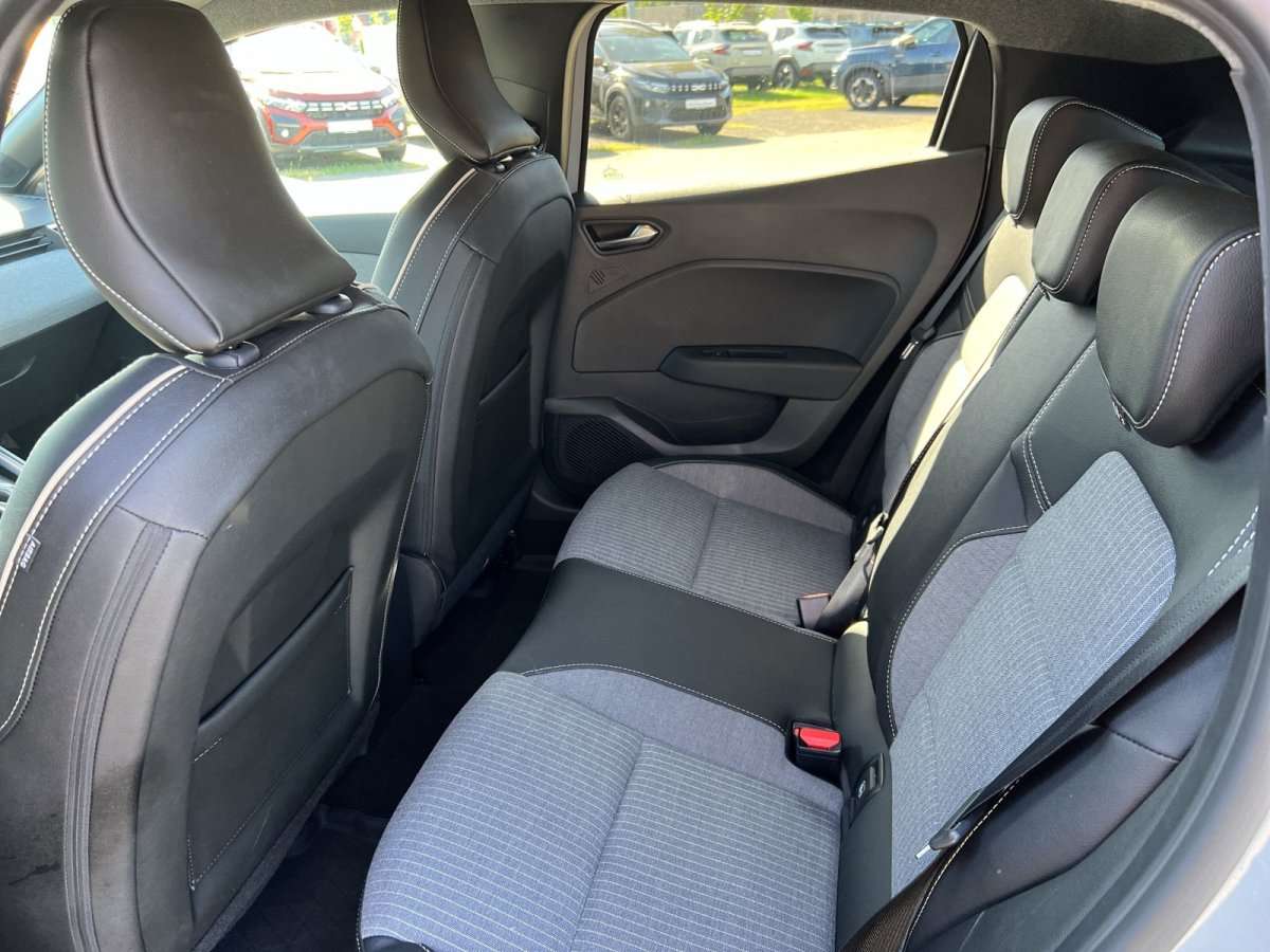 Fahrzeugbild eines Renault Clio