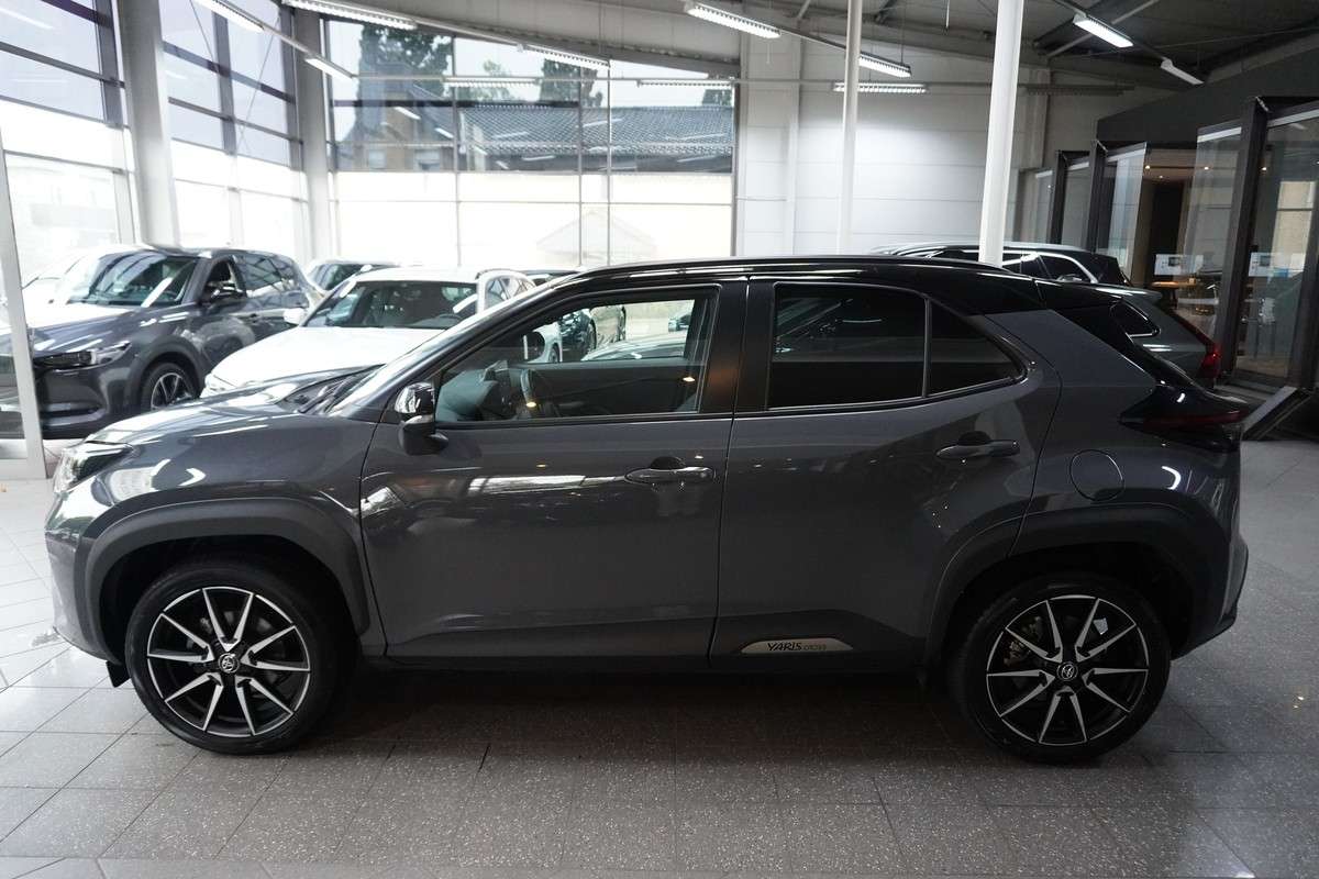 Fahrzeugbild eines Toyota Yaris Cross