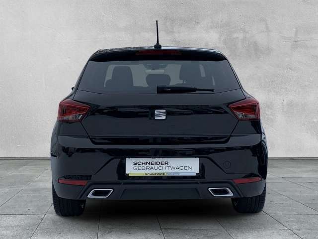 Fahrzeugbild eines SEAT Ibiza