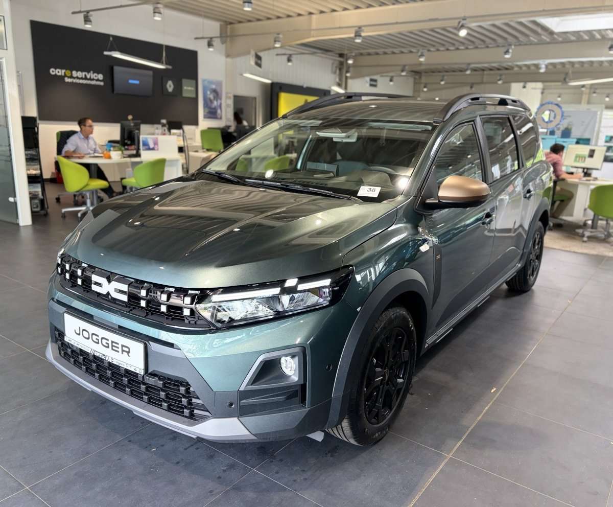 Fahrzeugbild eines Dacia Jogger